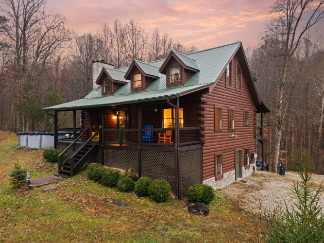 Listing Image 4