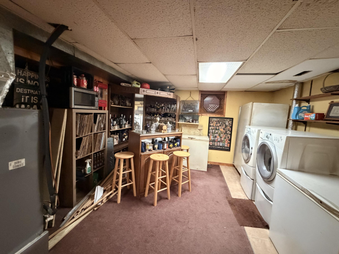 Listing Image 28
