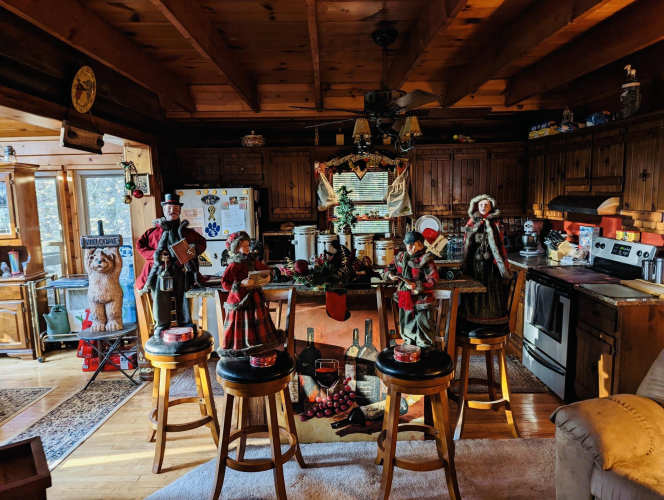 Listing Image 8