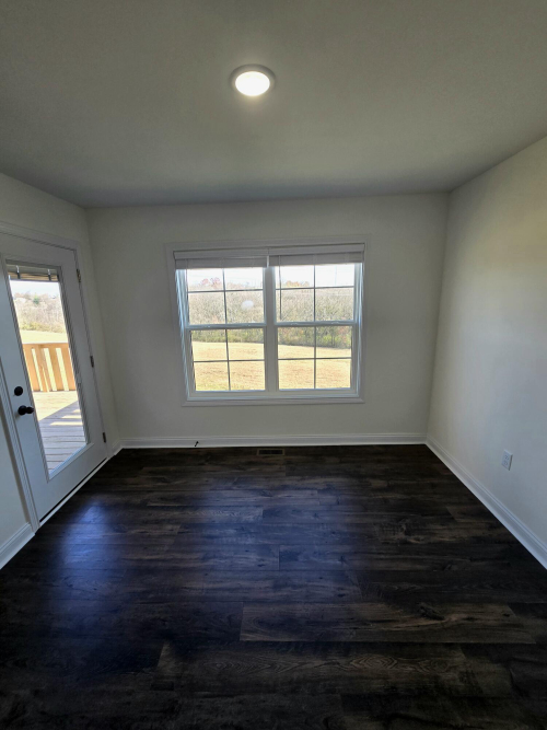 Listing Image 16