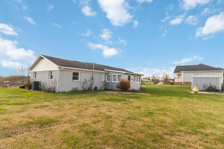 Listing Image 32