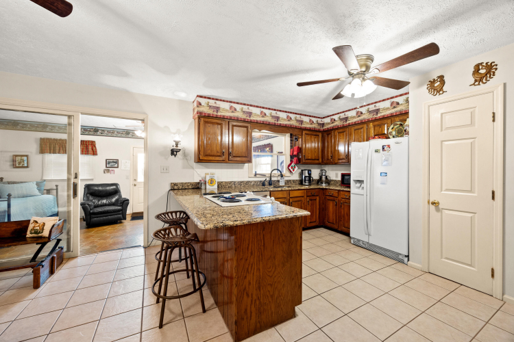 Listing Image 31