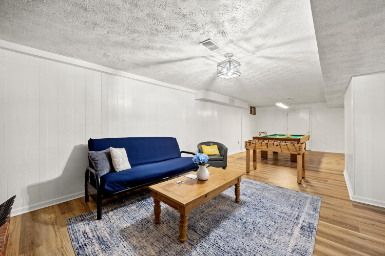 Listing Image 60
