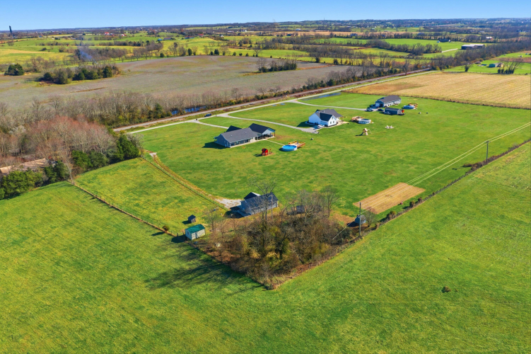 Listing Image 69