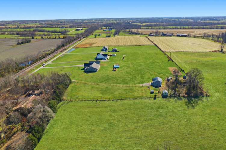 Listing Image 70