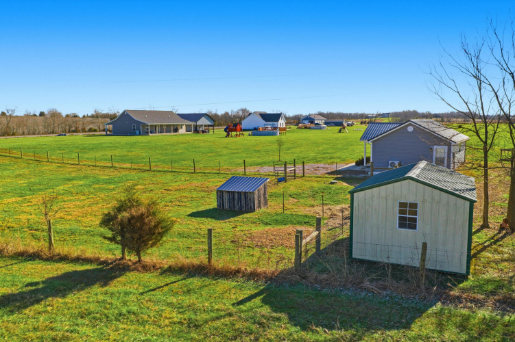 Listing Image 75
