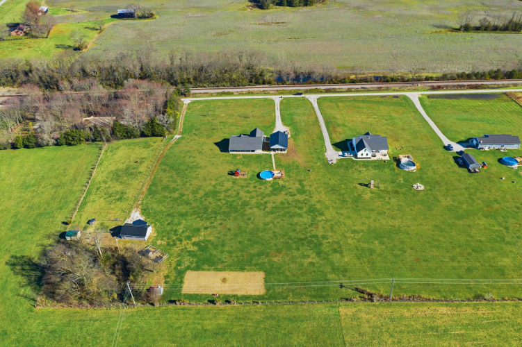 Listing Image 82