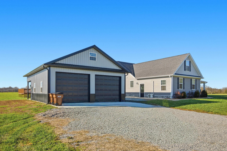 Listing Image 90