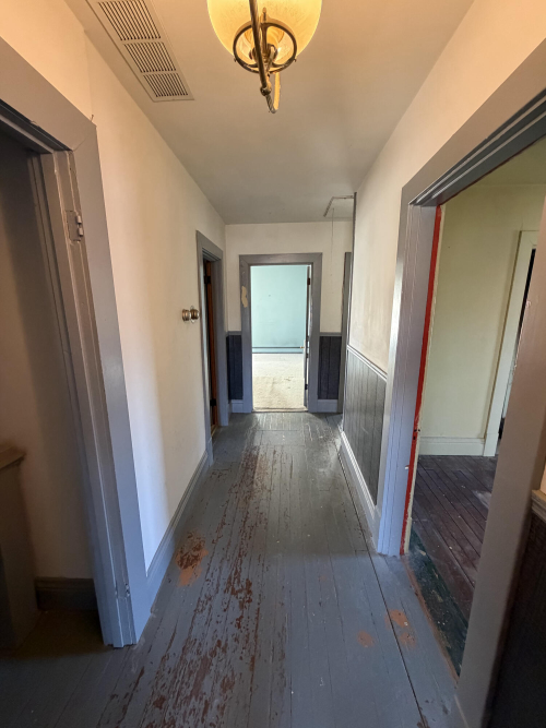 Listing Image 37