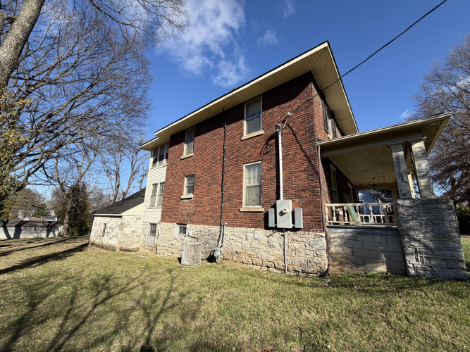 Listing Image 75