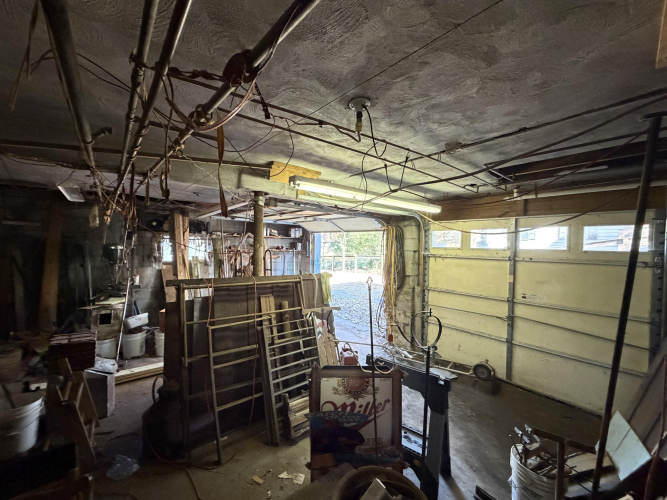 Listing Image 83
