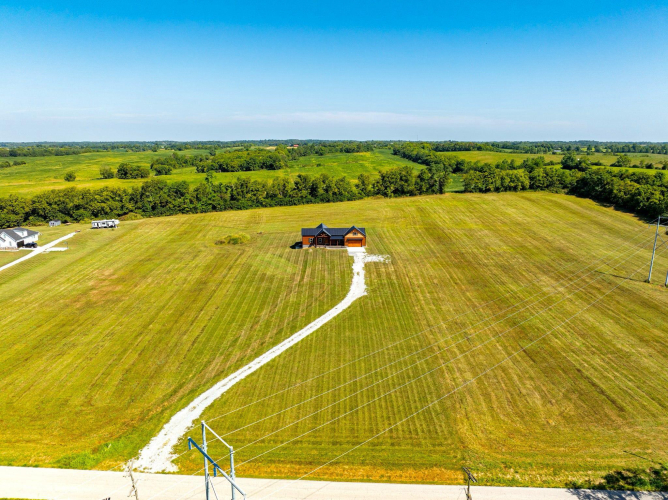 Listing Image 104
