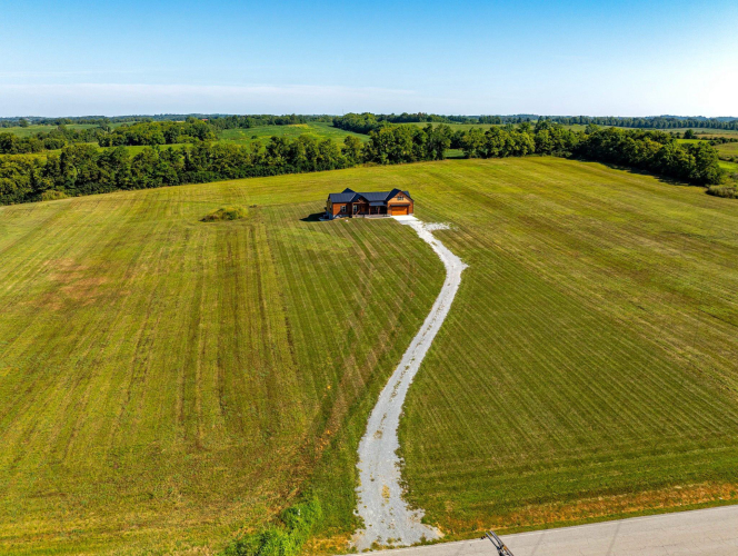 Listing Image 105