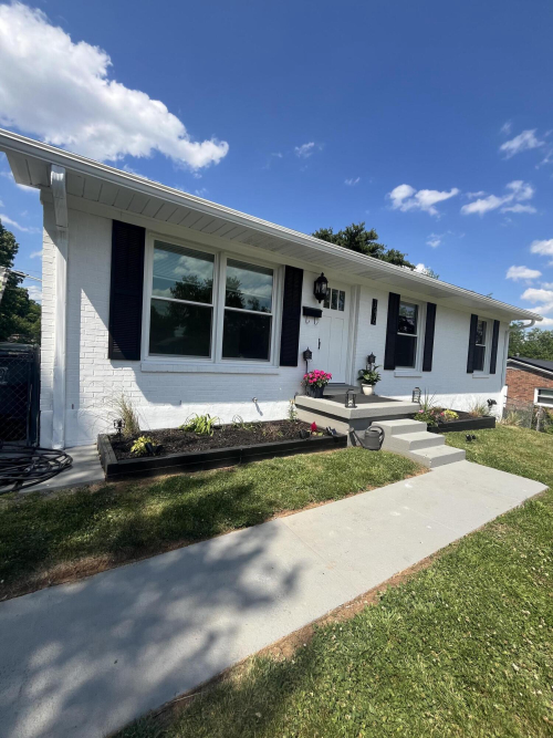 Listing Image 10