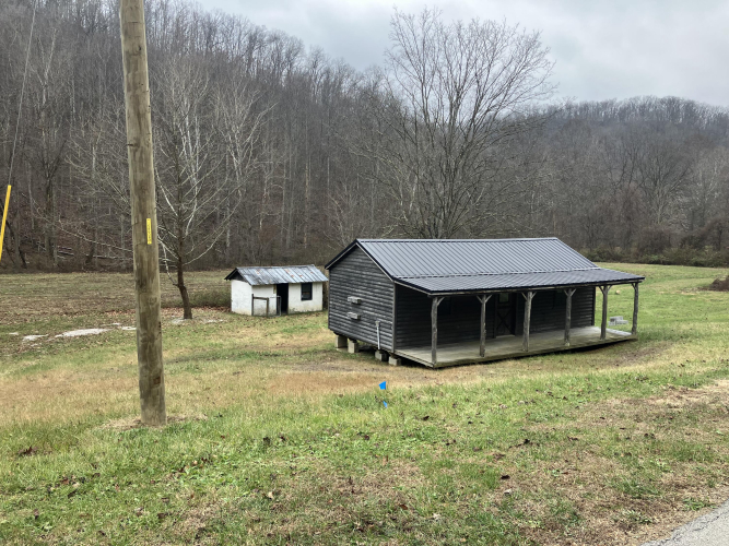 Listing Image 8