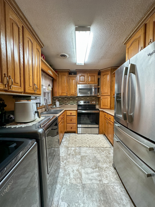 Listing Image 24
