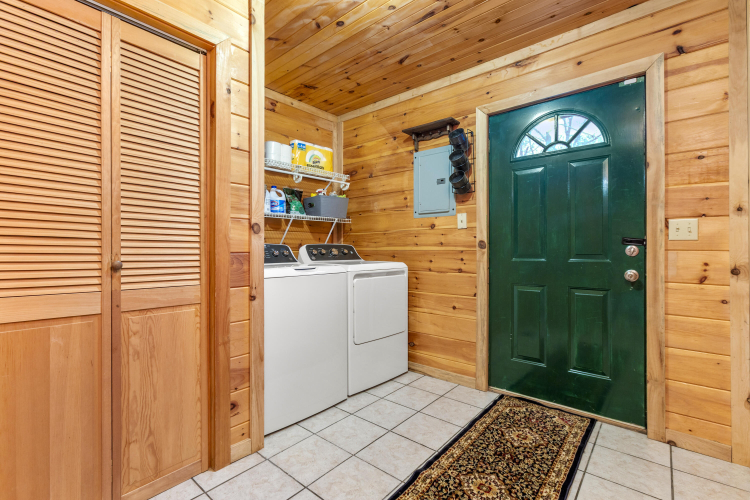 Listing Image 23