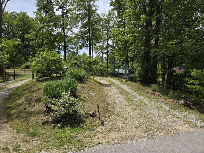 Listing Image 44