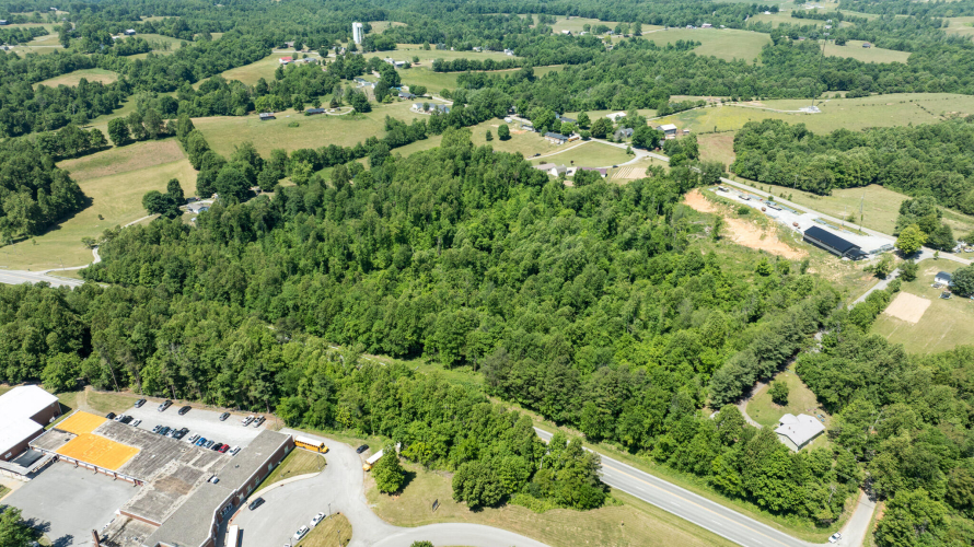 Listing Image 16