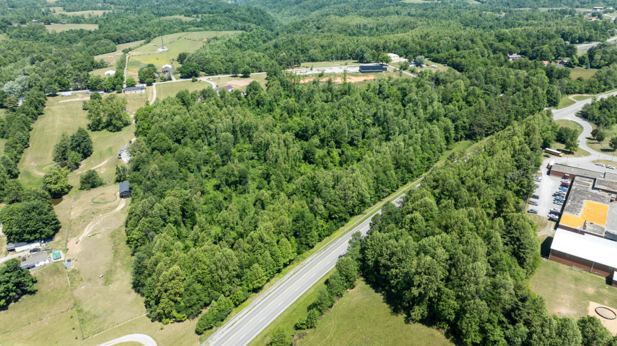 Listing Image 9
