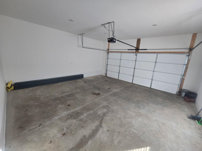 Listing Image 26