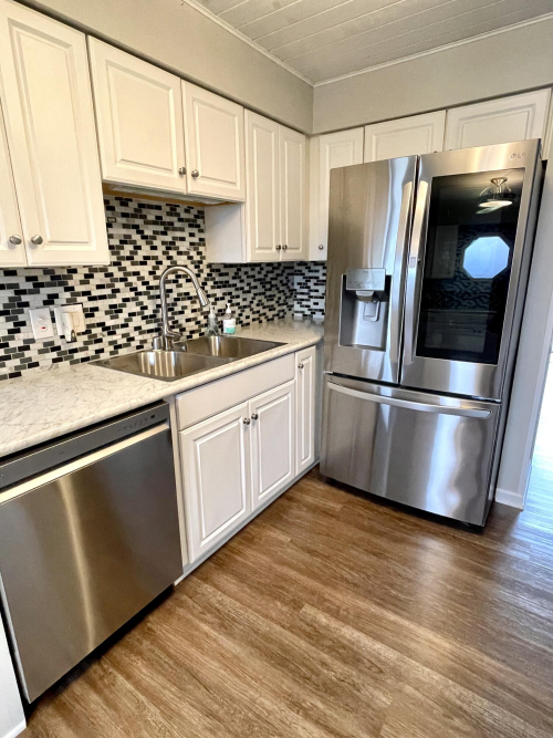 Listing Image 21