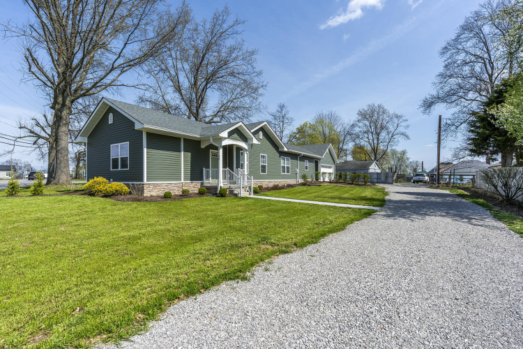 Listing Image 41