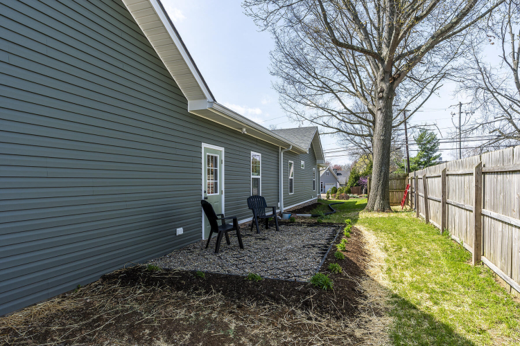 Listing Image 42