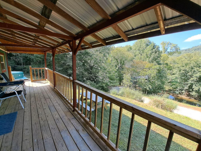 Listing Image 12