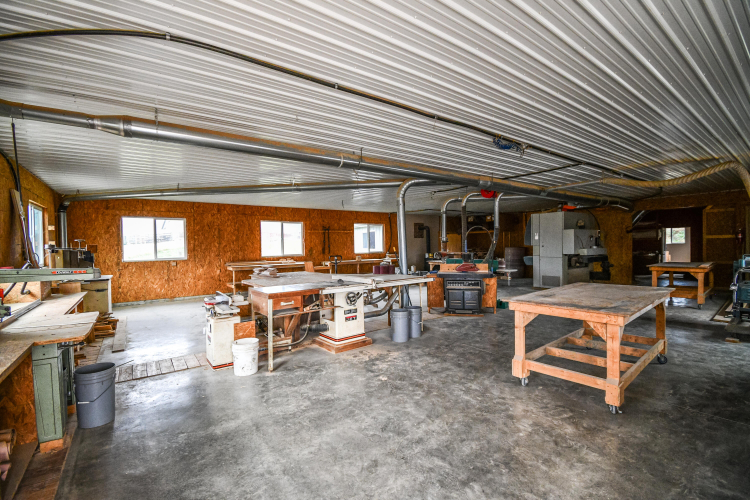 Listing Image 40