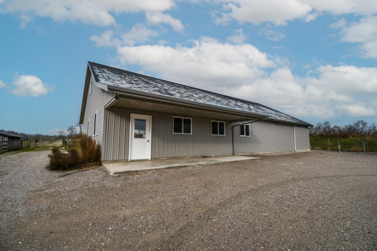 Listing Image 61