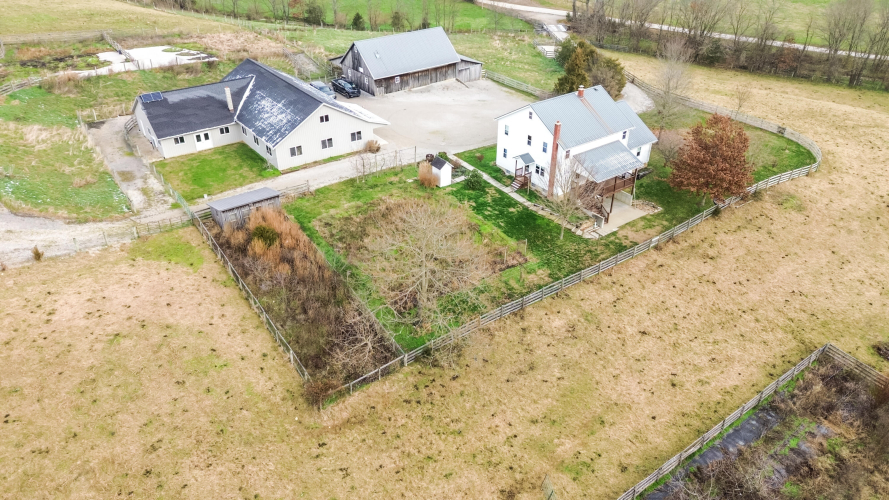 Listing Image 76
