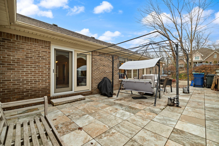 Listing Image 59