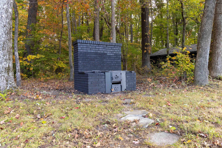 Listing Image 42
