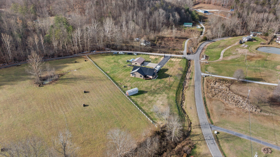 Listing Image 50
