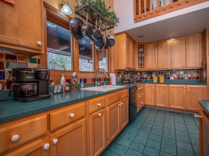 Listing Image 16