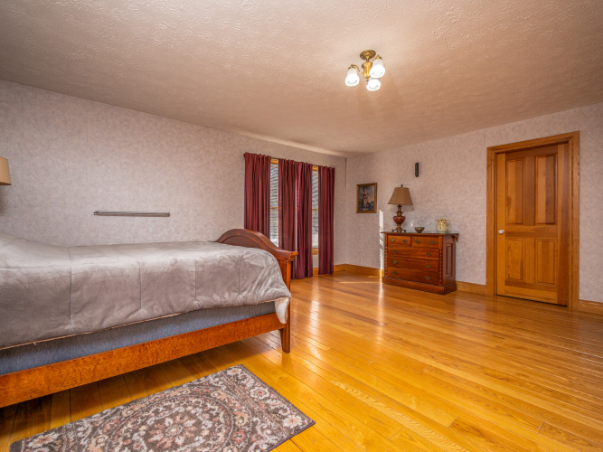 Listing Image 55