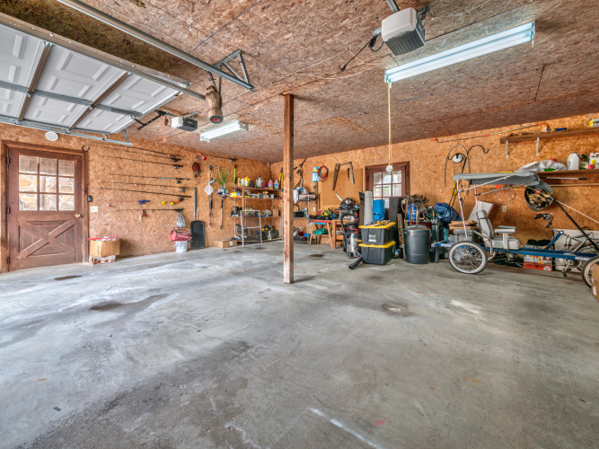 Listing Image 64