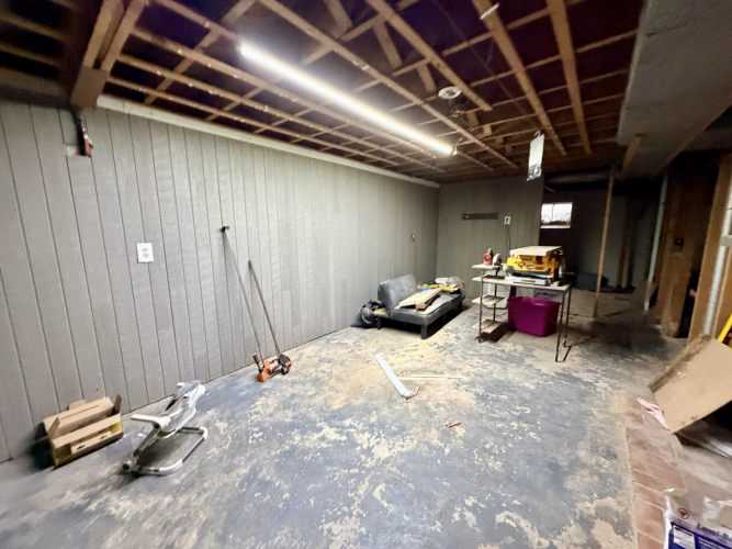 Listing Image 27