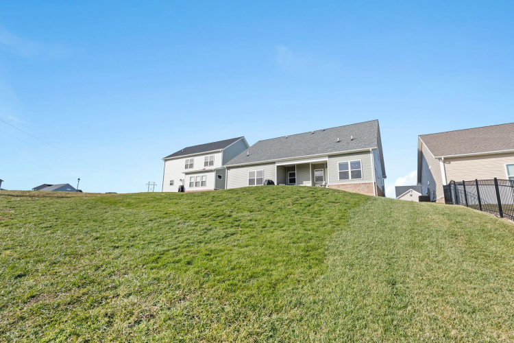 Listing Image 47