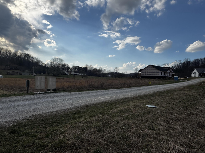 Listing Image 10