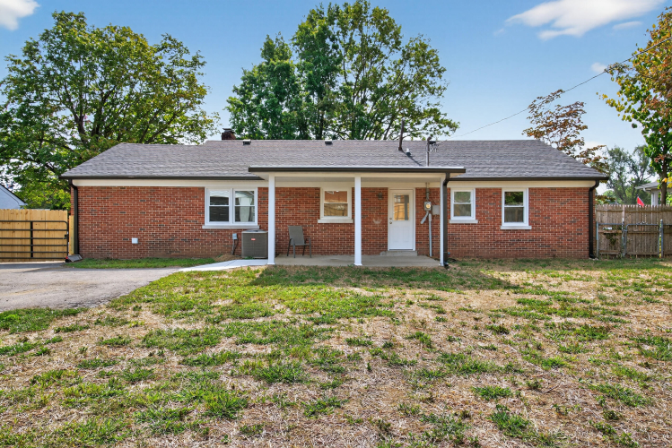 Listing Image 28