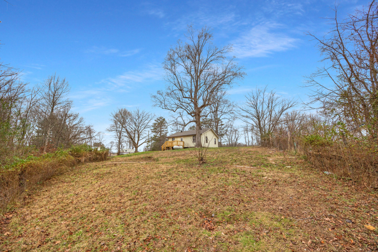 Listing Image 24