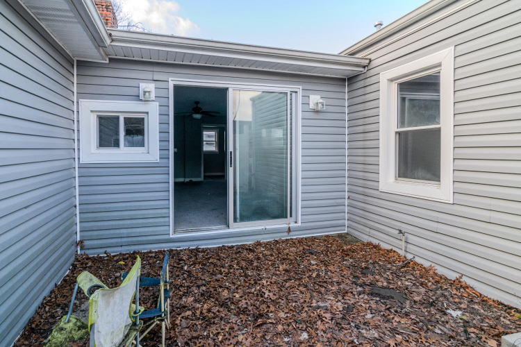 Listing Image 25