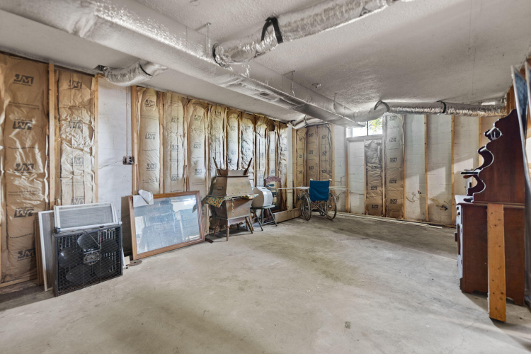 Listing Image 35