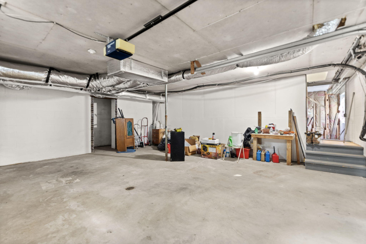 Listing Image 39