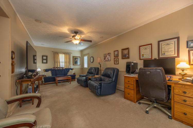 Listing Image 33