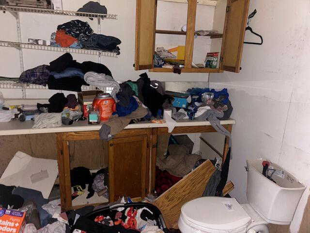Listing Image 19