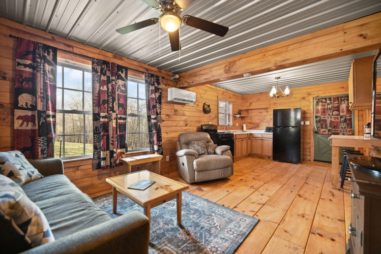 Listing Image 7