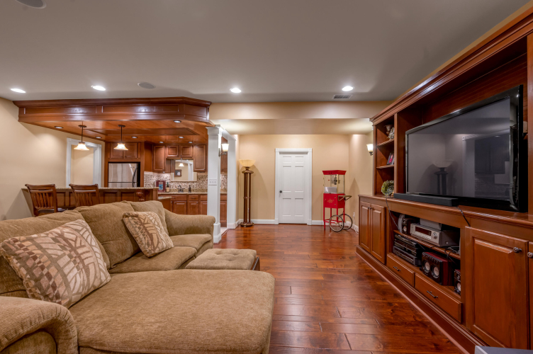 Listing Image 56